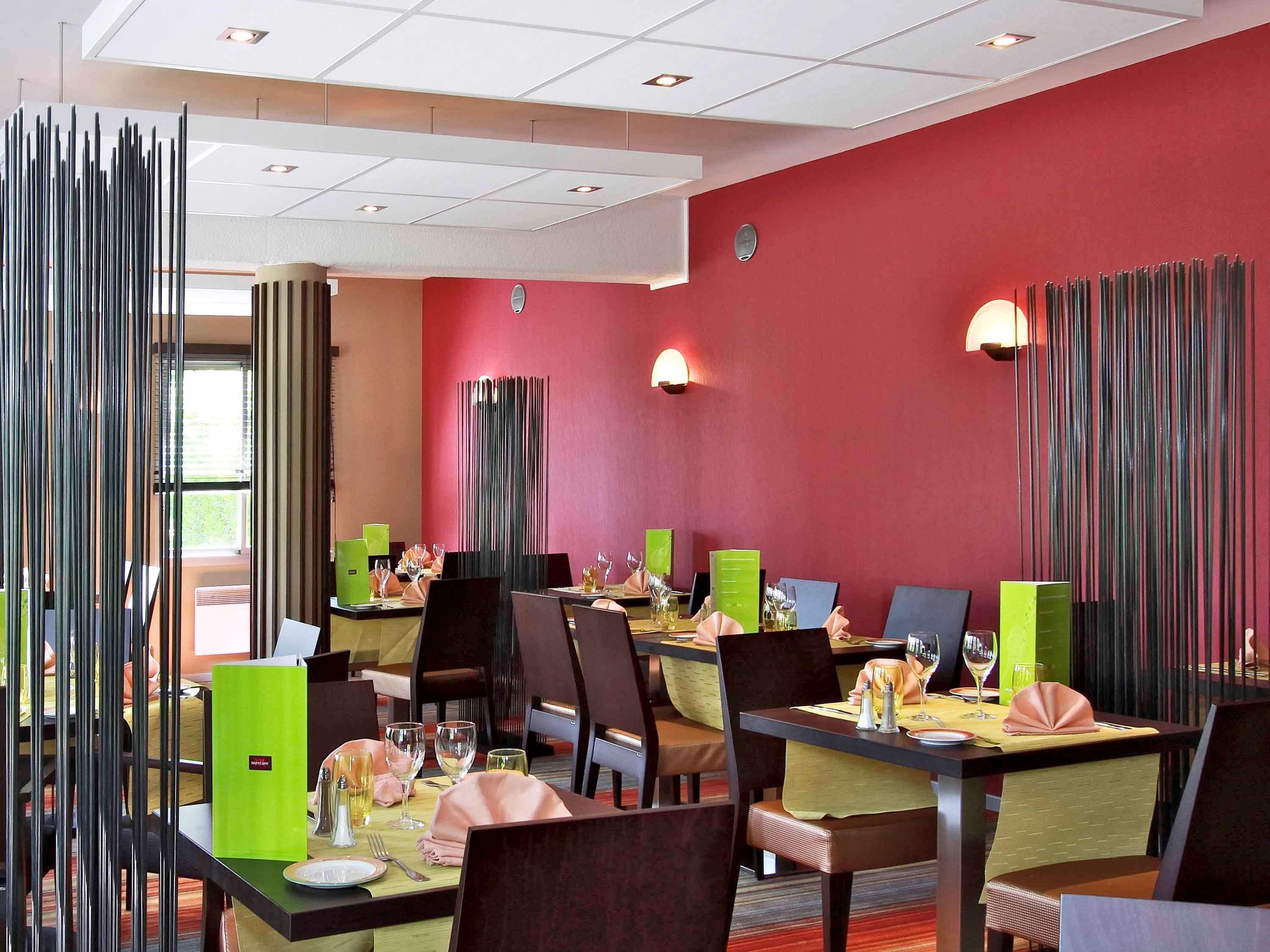 Mercure Hexagone Luxeuil Экстерьер фото